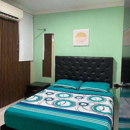 Napoles Hotel Βαγιεντουπάρ Εξωτερικό φωτογραφία