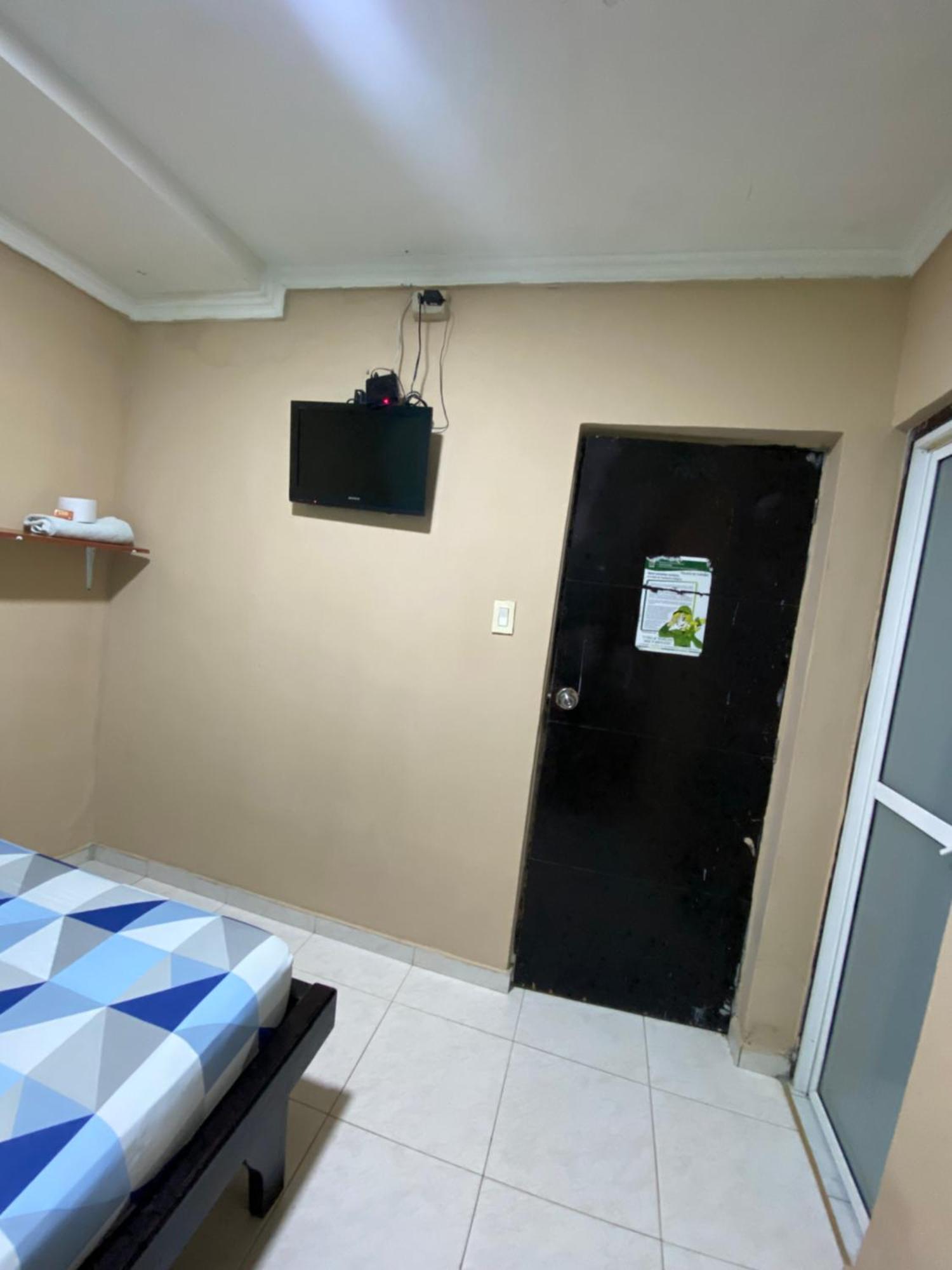 Napoles Hotel Βαγιεντουπάρ Εξωτερικό φωτογραφία