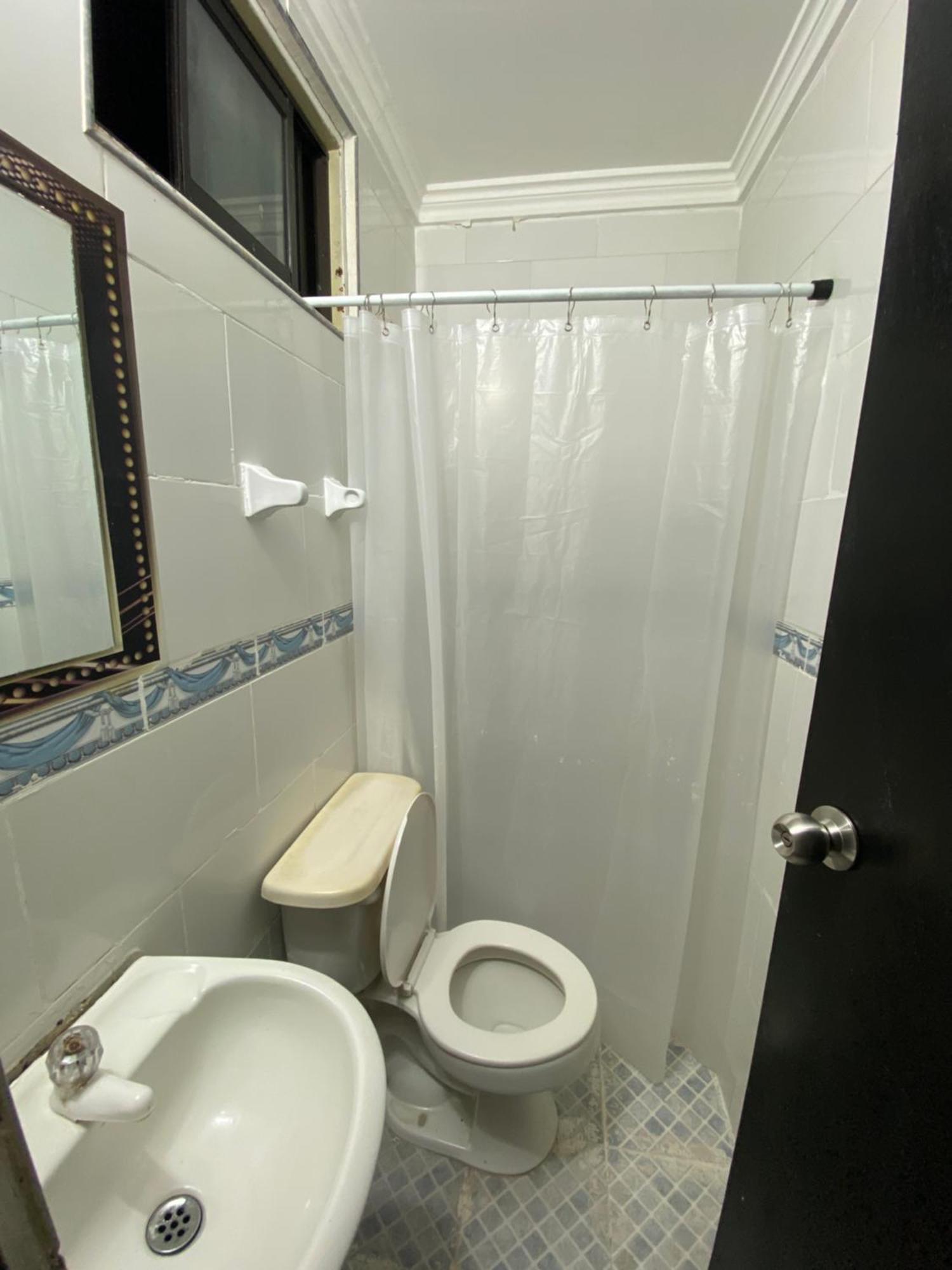 Napoles Hotel Βαγιεντουπάρ Εξωτερικό φωτογραφία