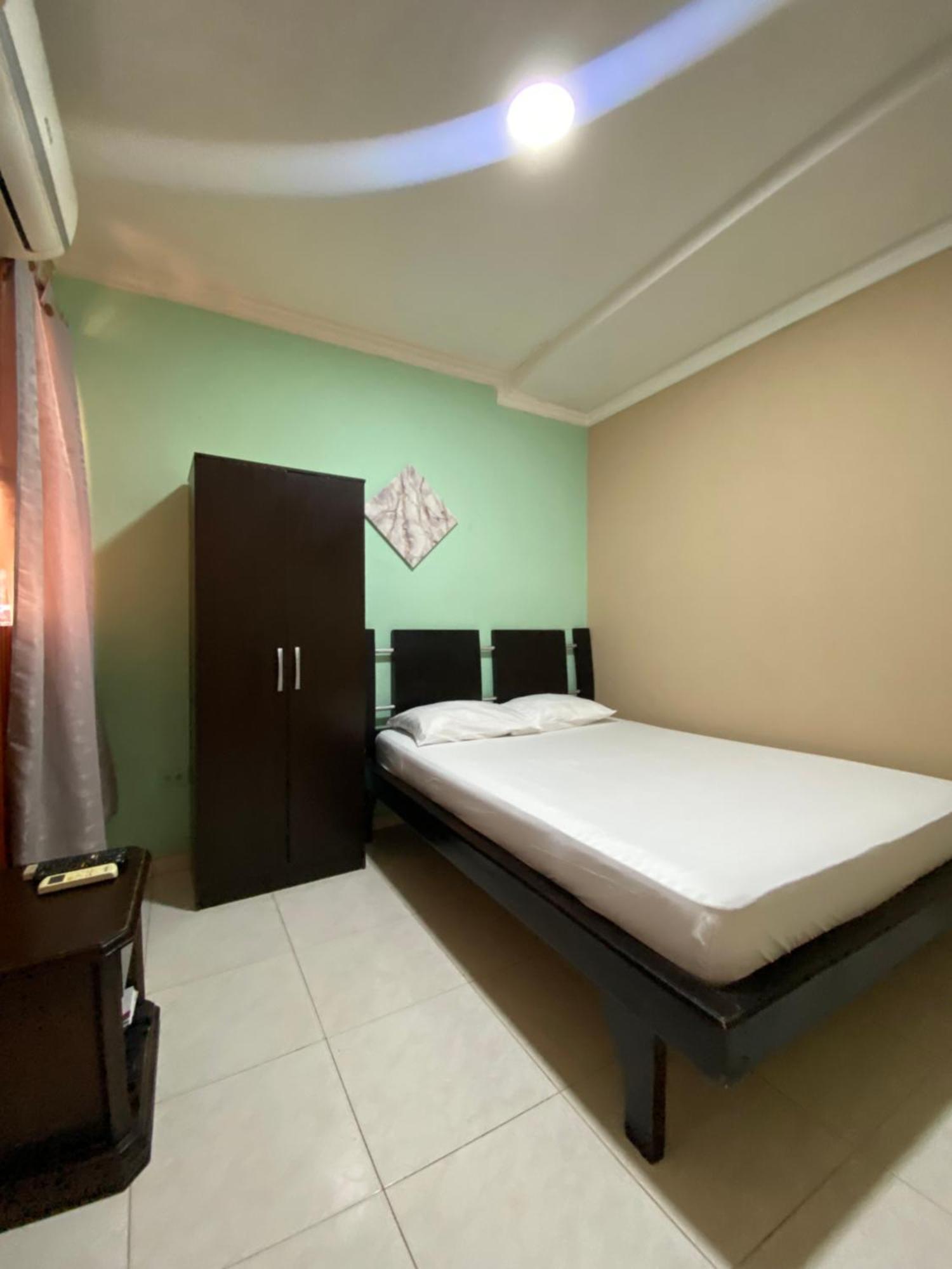 Napoles Hotel Βαγιεντουπάρ Εξωτερικό φωτογραφία